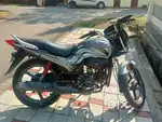 पैशन प्रो बेचना है,गाड़ी का रेट आप देखने के बाद तय करे