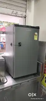 Mini fridge