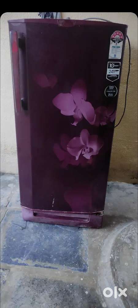 Godrej Refrigerator for Rs.5000