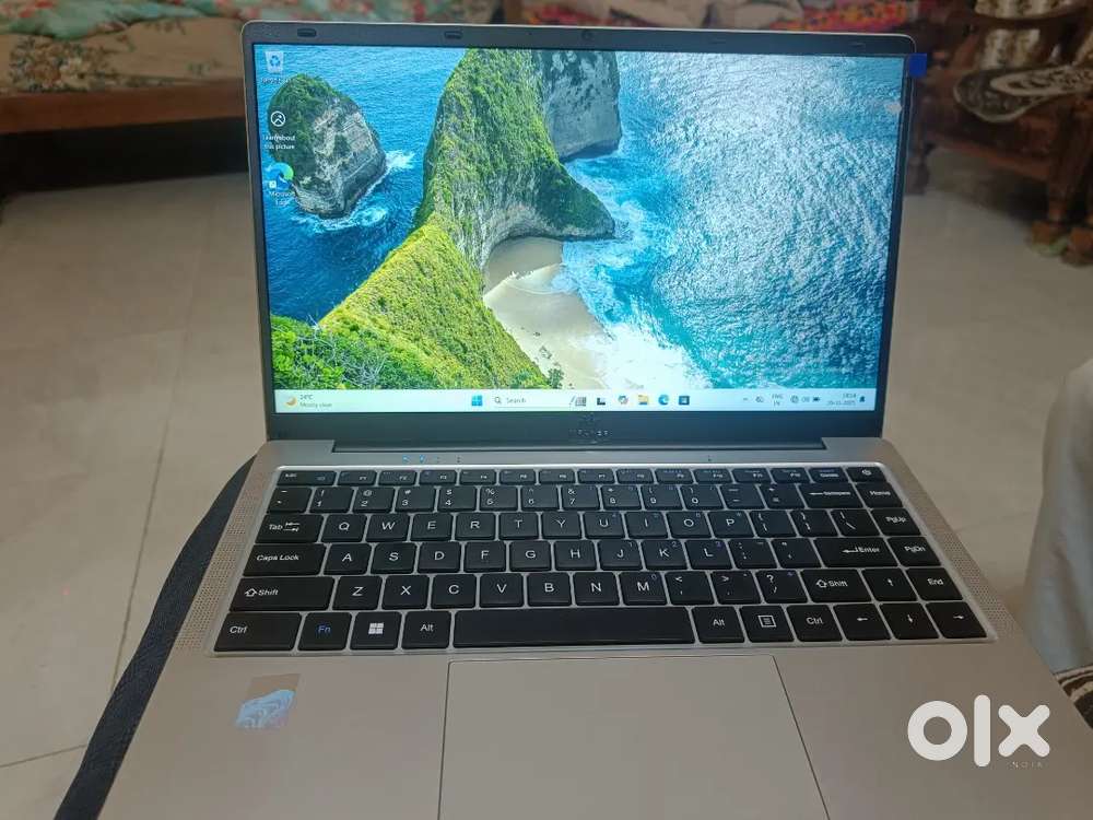 Notebook/Laptop,Premium Walker Cloud Silver