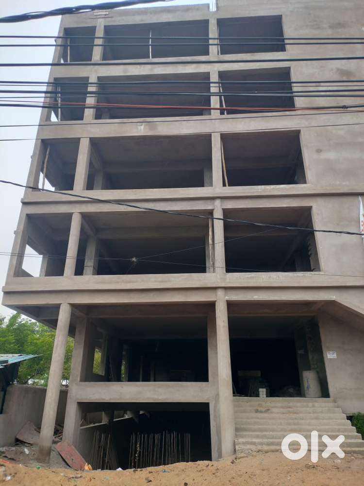 Commercial building for rent or lease