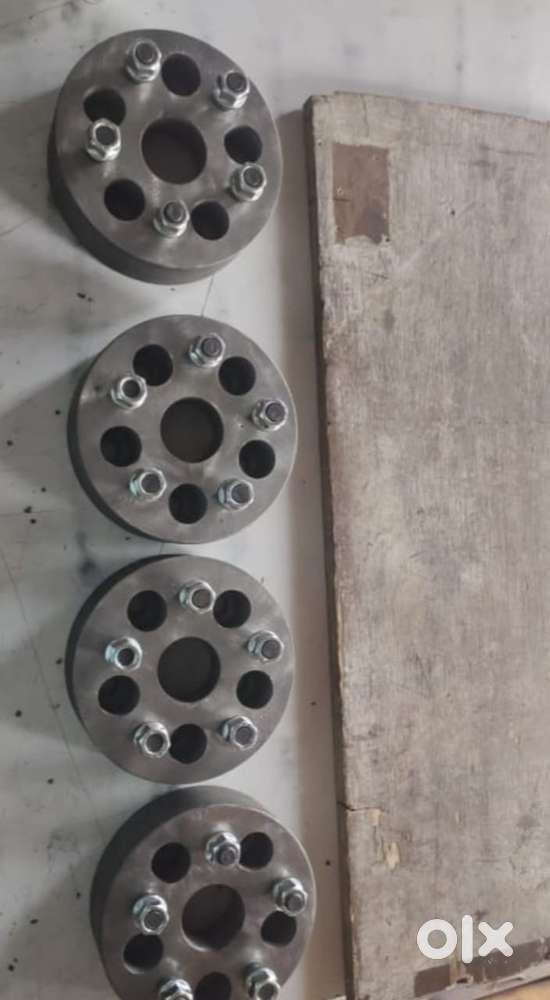Wheels spacer for mahindra thar