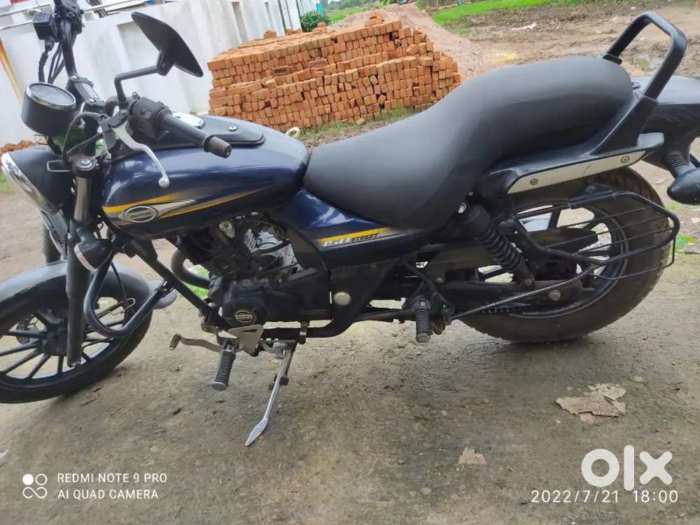 Bajaj avenger 150 street good condition