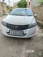 Honda City S 2010 model