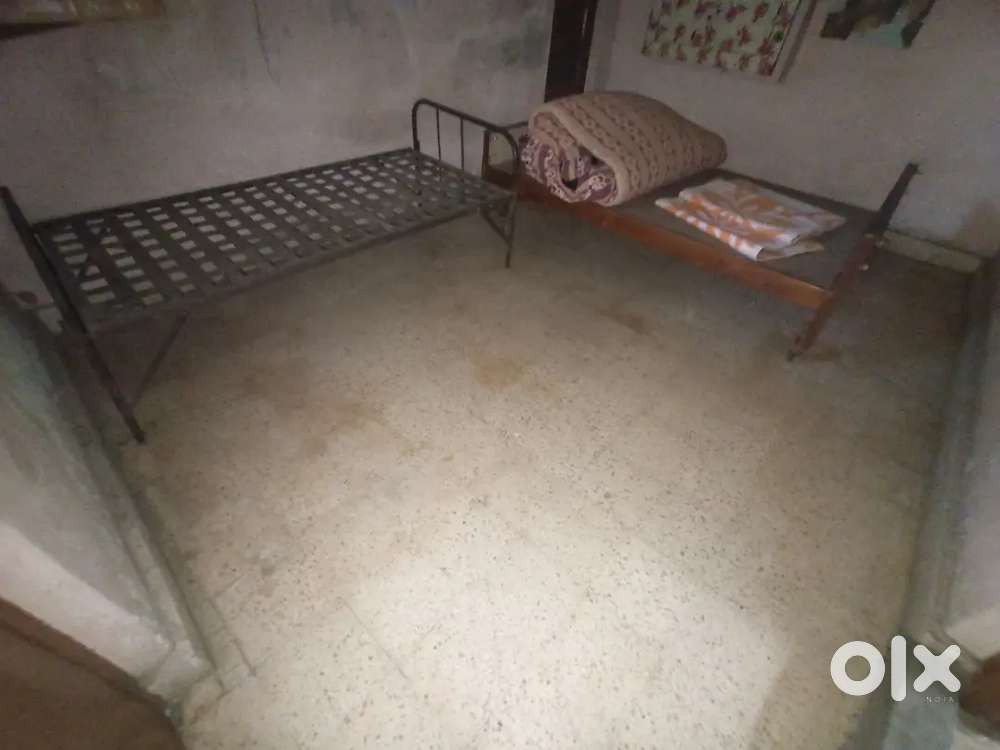 2 spacious room for rent
