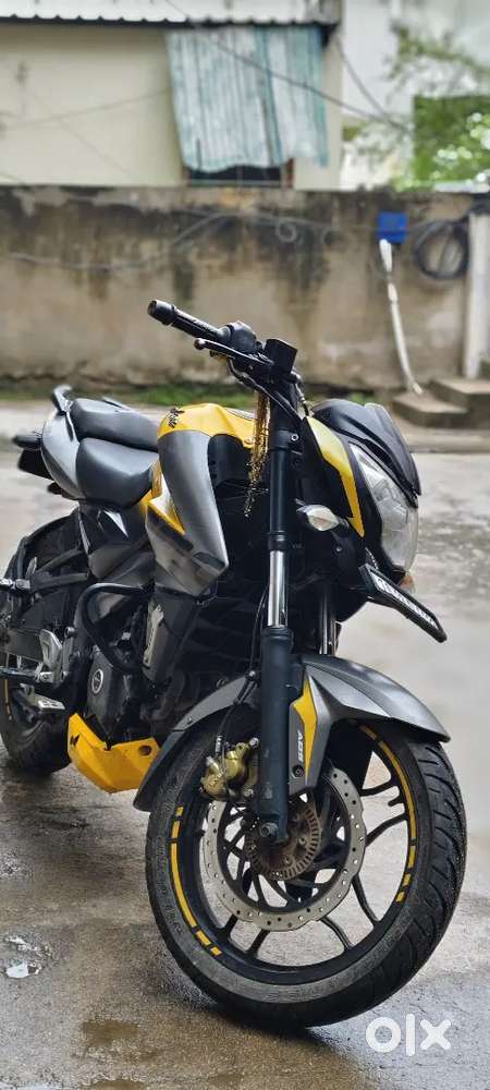 Good condition and very rare this colour please don't ask cheap amount