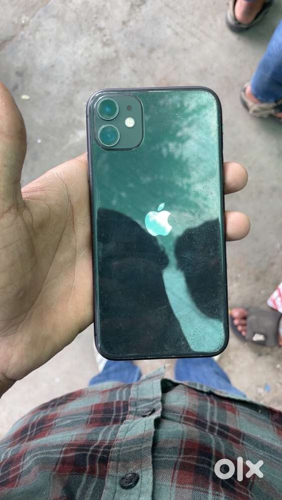 I PHONE 11