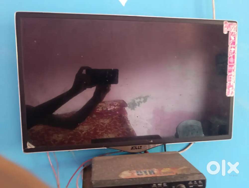 28 inches led TV JOLLY COMPANY full working