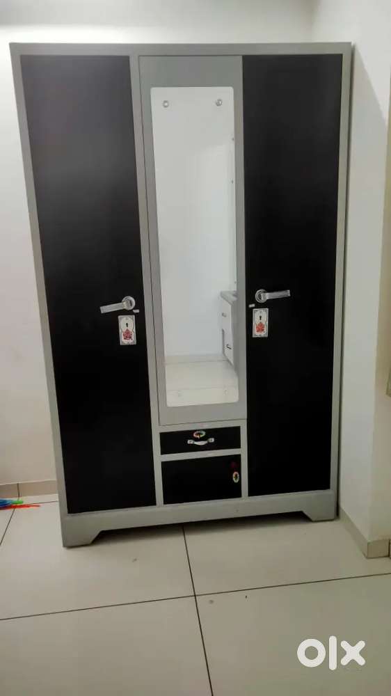 Iron wardrobe