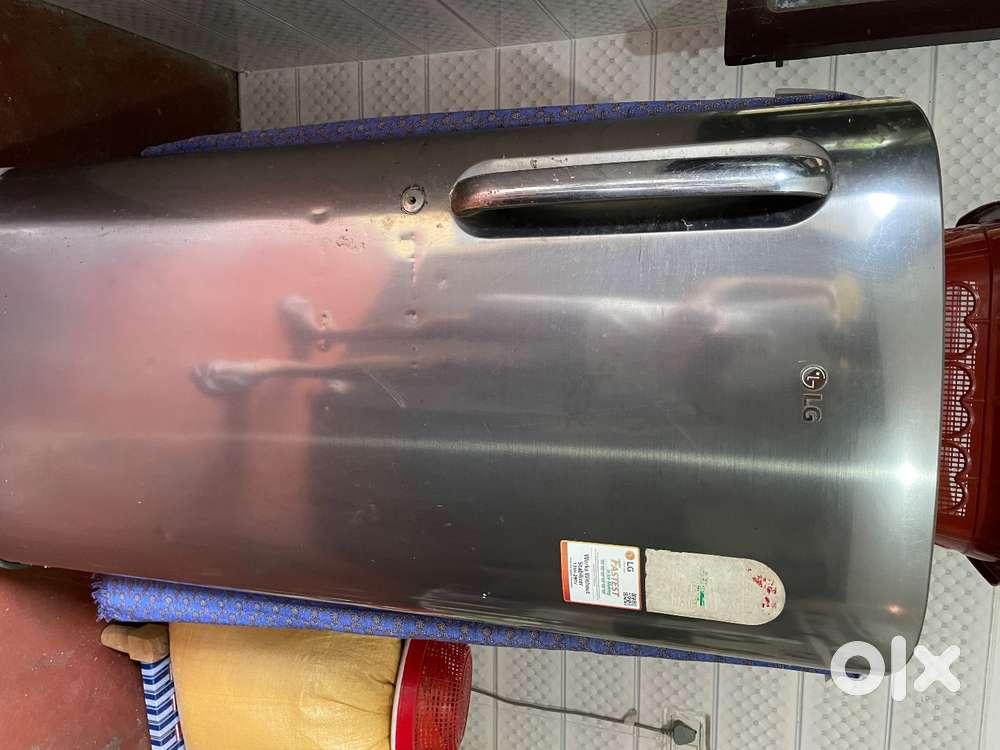 LG medium size Fridge