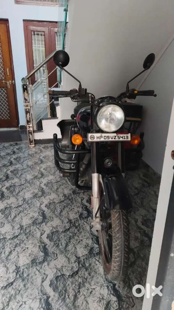 For Sale: 2020 Royal Enfield Top Model Stealth Black - Like Brand New!