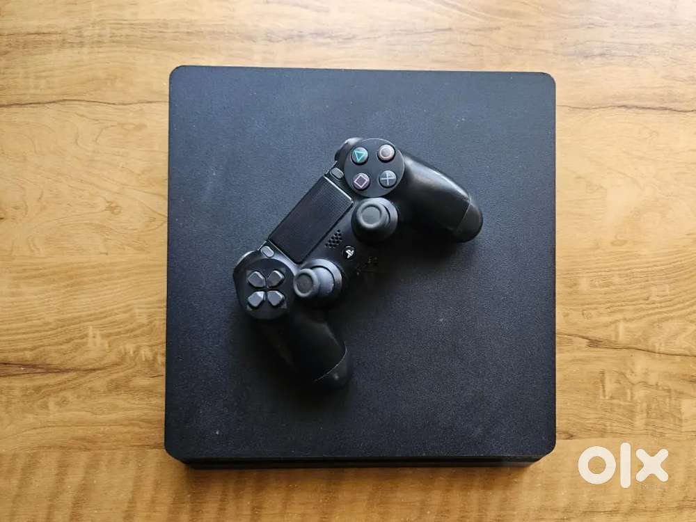 PS4 Slim, Mechanical Keyboard