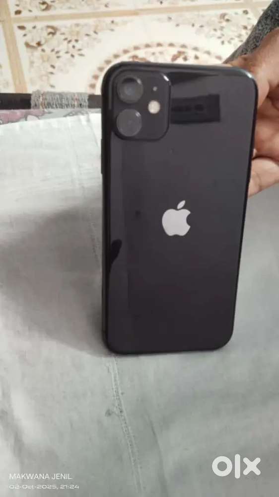 Iphone 11 64gb Black colour
