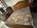 Bed 5 yr old good condition