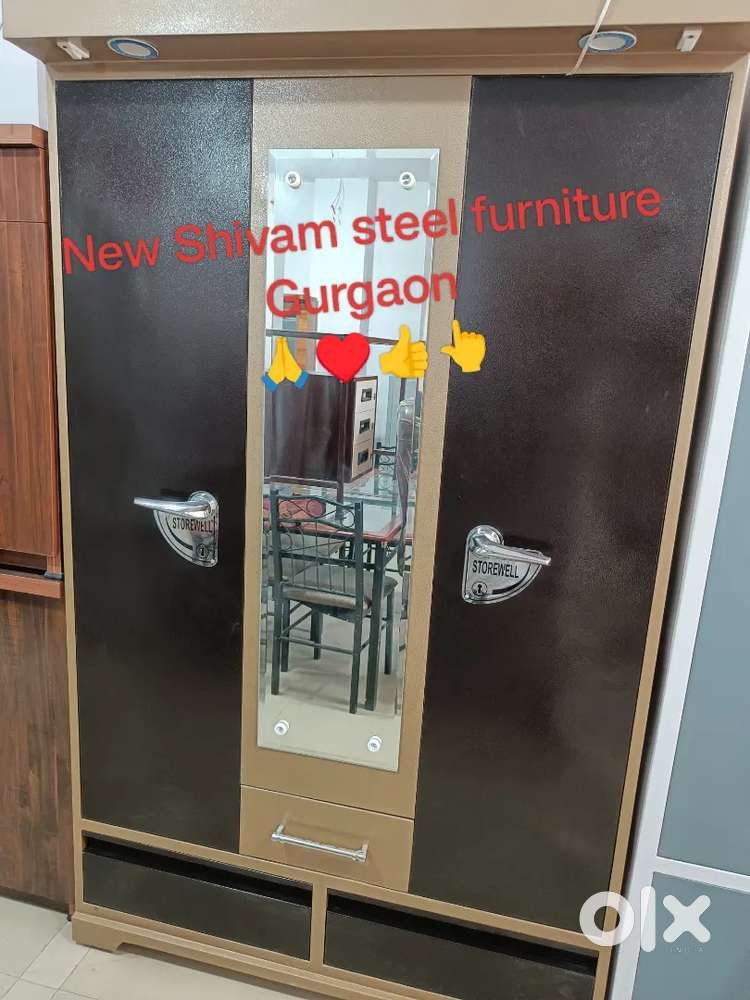 Gurgaon sector 6) New 3 door almirah metalic color