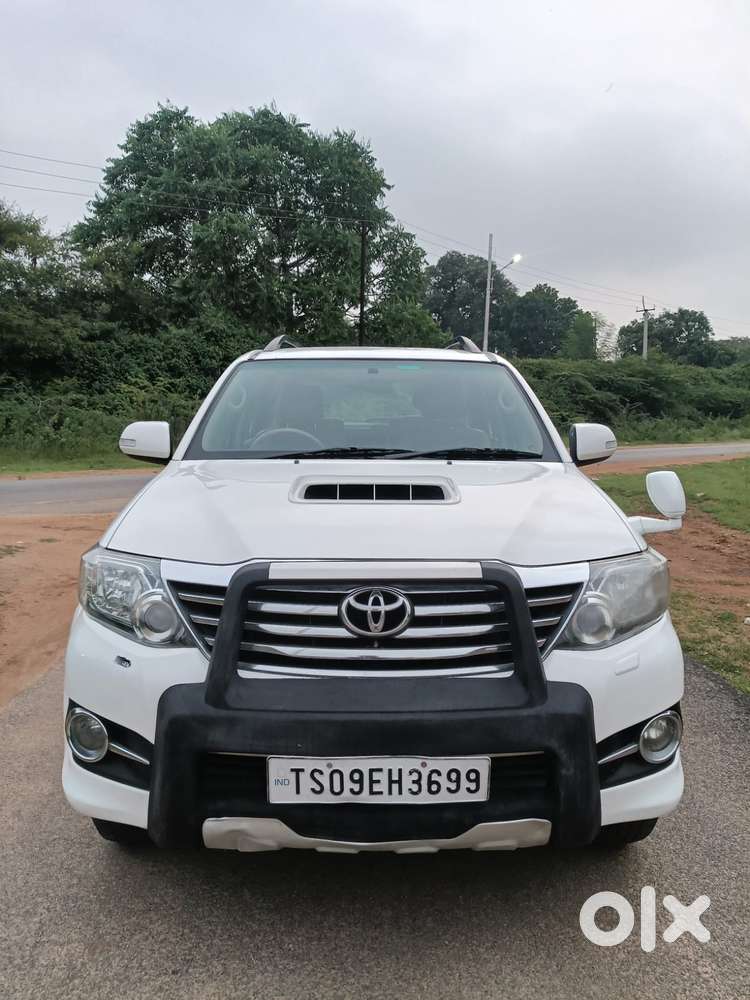 Toyota Fortuner 3.0 4X2 MT, 2015, Diesel