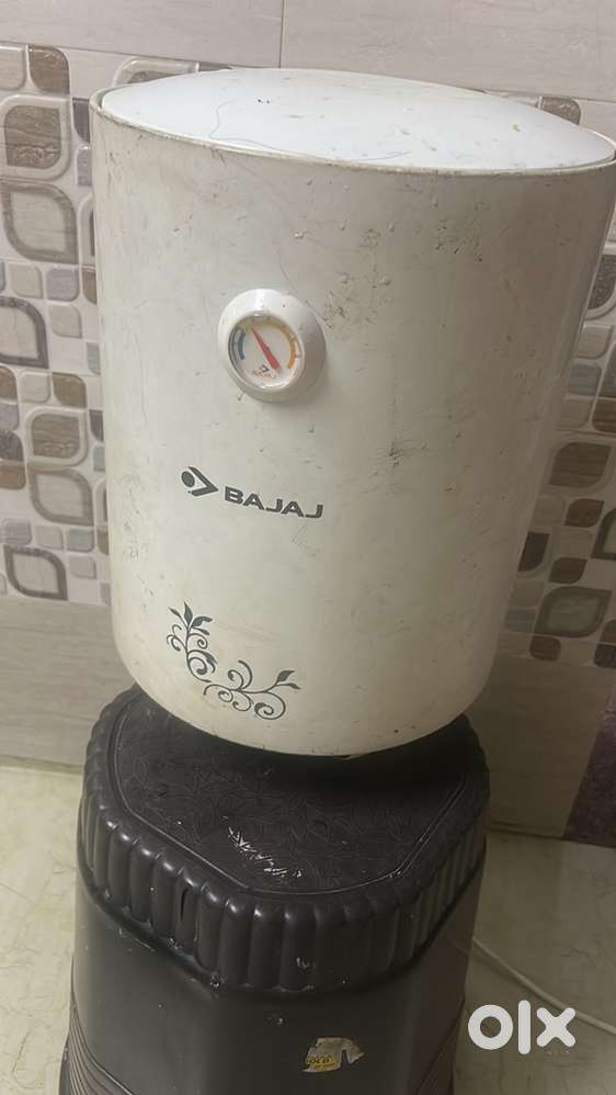 Bajaj geysar 15 ltr