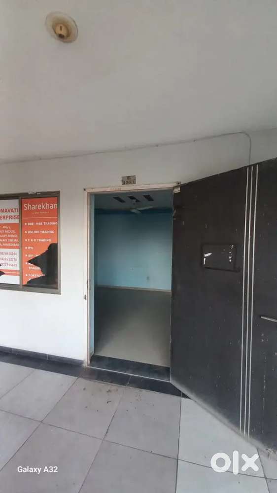 Shop for sale : Galxy Arcade fully negotiable