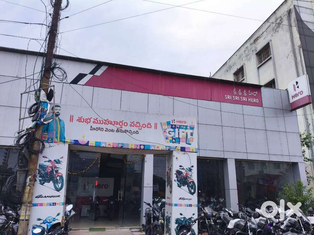 NEED ACCOUNTENT SRI SRI SR HERO SHOWROOM