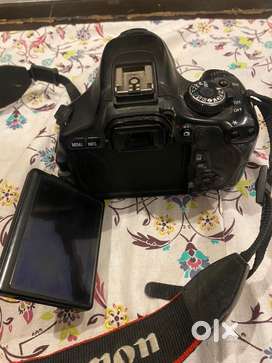 Camera canon EOS 600 D