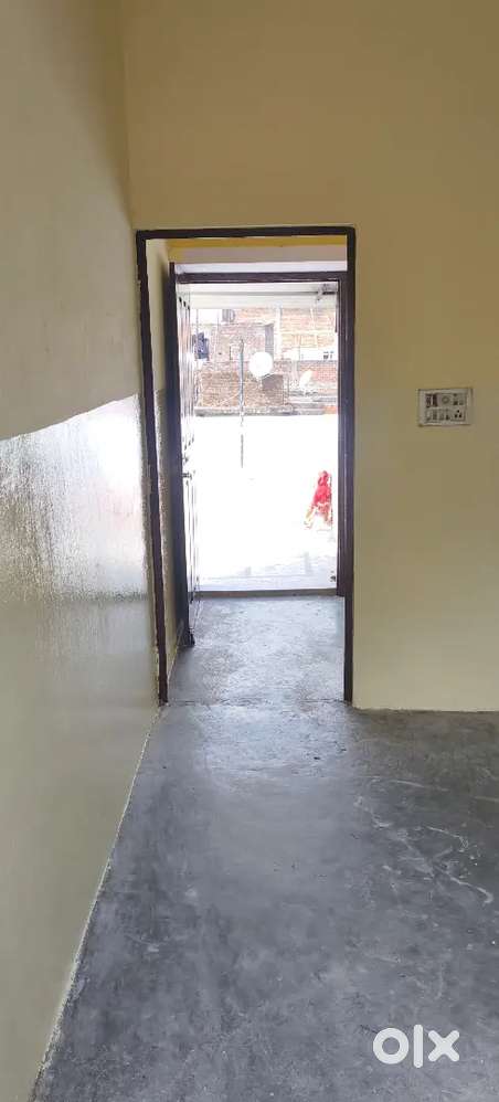 1 bhk good facilitated 2 for families or students