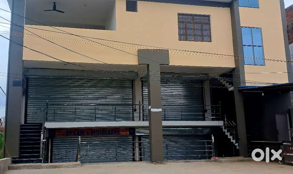 Commercial space for rent on main Raitha road.