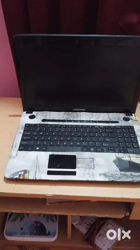 Laptop selling