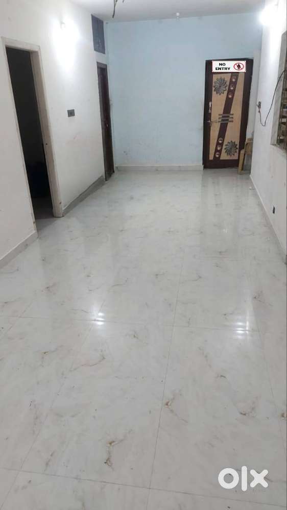 Bright, Ventilated Office/Studio Space for Rent – 5AM to 5PM