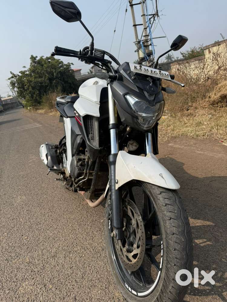 Yamaha FZ250