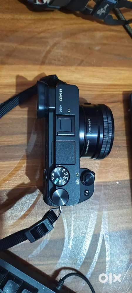 Sony A6400 With 16-50mm Lens i Phone Pro Model Exchange Available