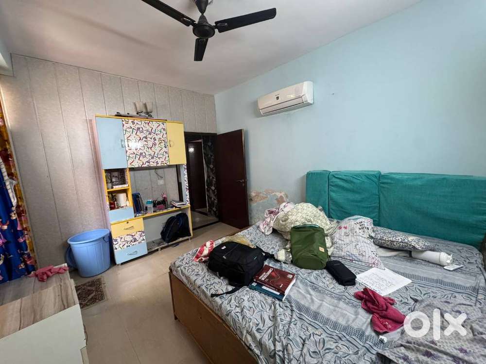 3 BHK BOLLYWOOD HEIGHT 1 PEERMUCHALA PARK FACING LUXURY MAKE