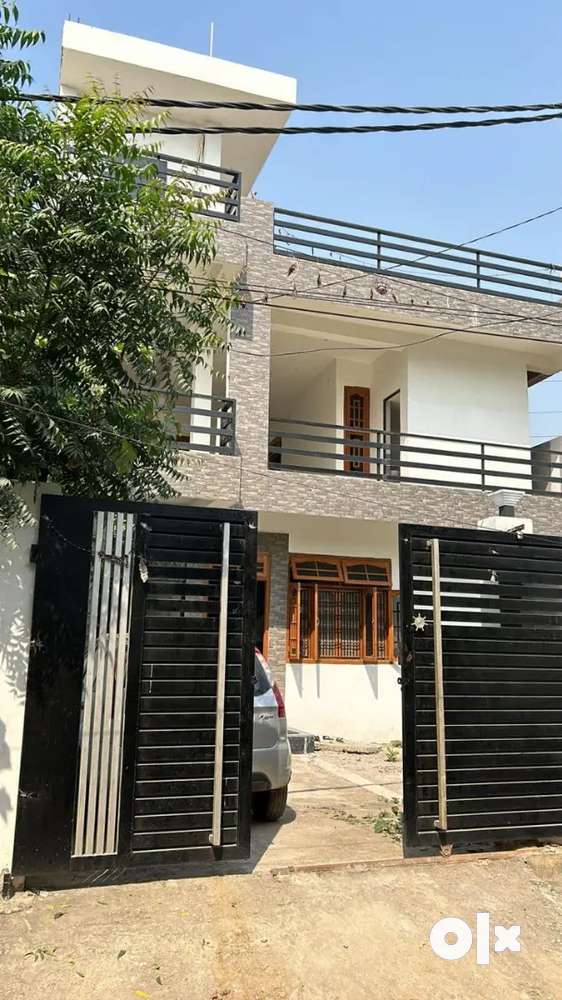 2BHK on first floor of house
