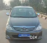 Toyota Innova 2.5 V 7 STR, 2012, Diesel