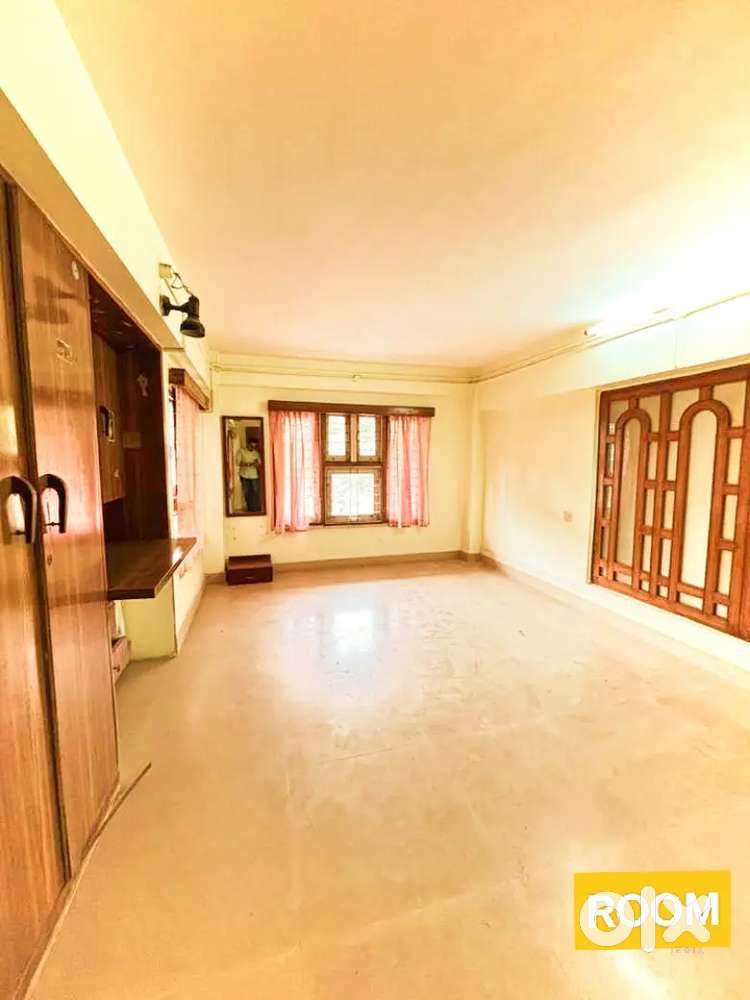 SEMIFURNISHED OFFICE GANESHGURI COMMERCIAL PROPERTY