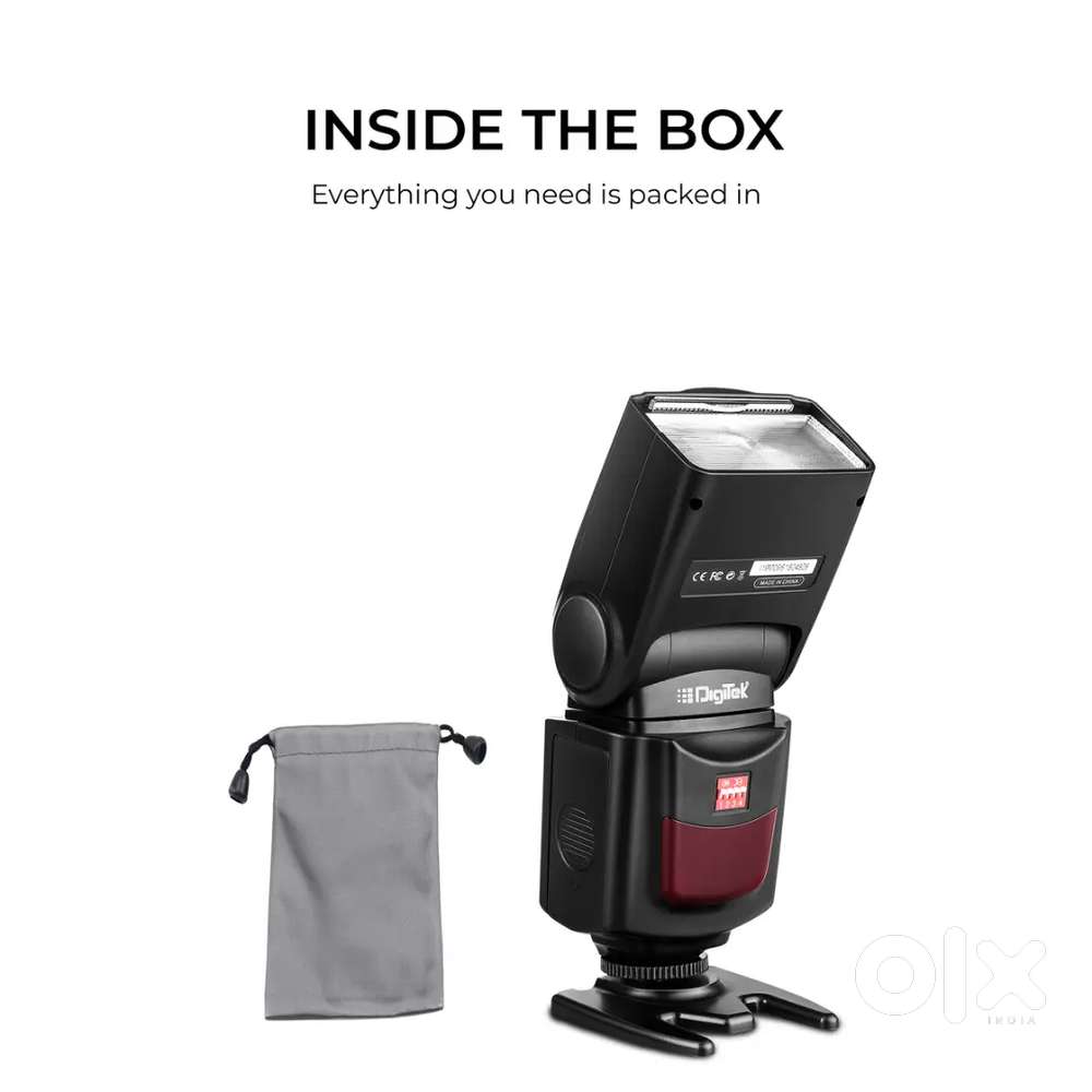 Digitek Flash with Hood and Lens Caps