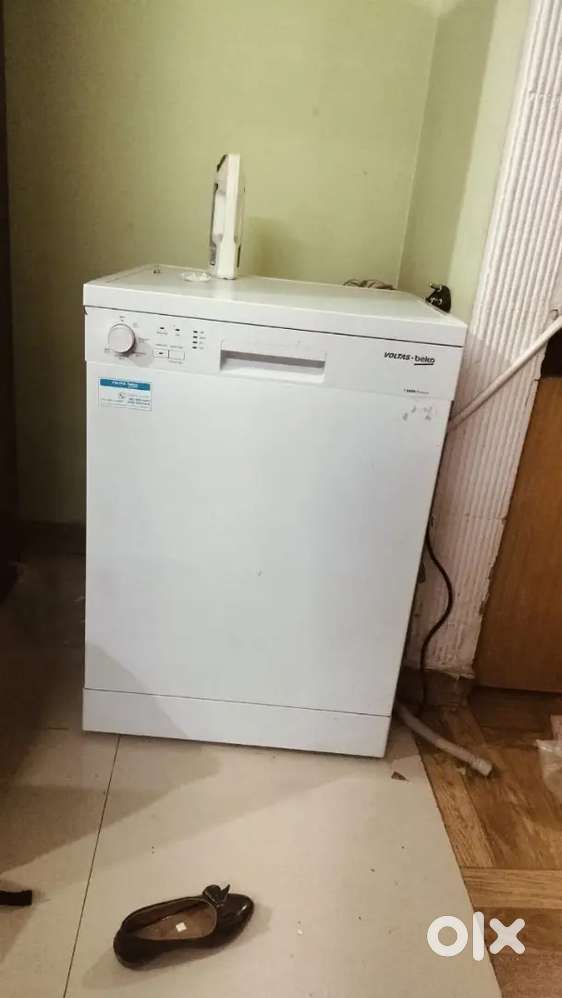 Dishwasher(brand new condition)
