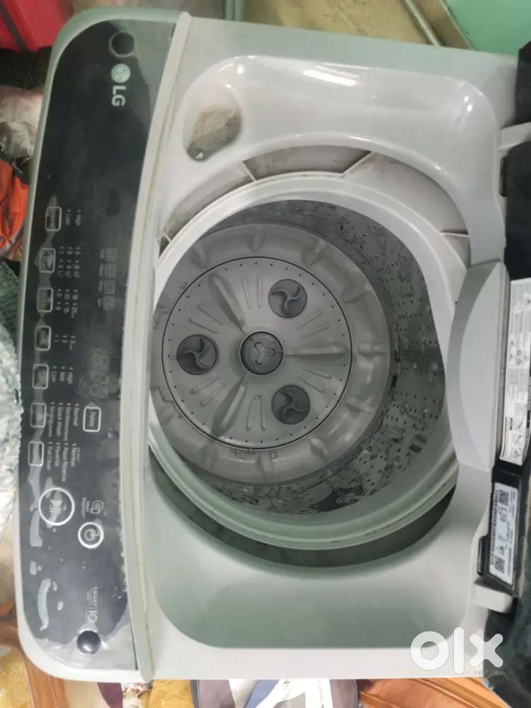 LG 7.5Kg Fully Automatic Top Load Washing Machine – 6 month old