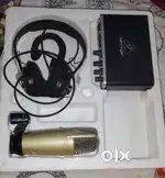 Audio Interfaces Sound Card And Mike