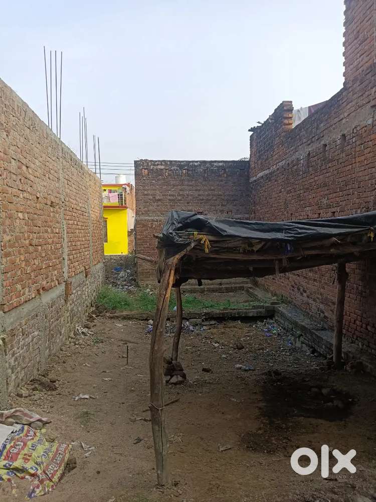 Khati bhandar wali gali G.D public school pas chirgaon Jhansi