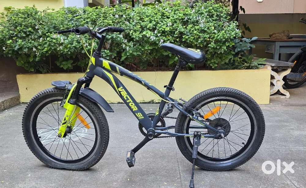 Kid's hybrid bicycle