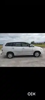 Toyota Innova 2012 Diesel 221000 Km Driven