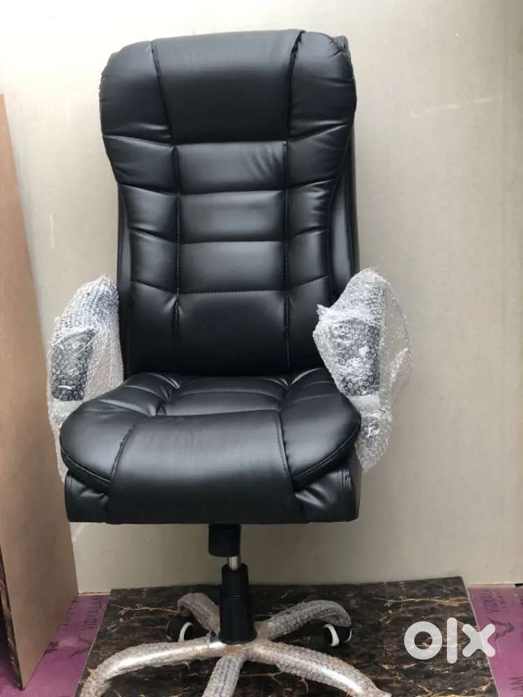 MD CHAIR NEW