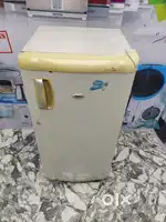 Whirlpool single door white colour 190 litres refrigerator