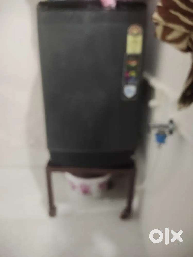 Washing machine stand