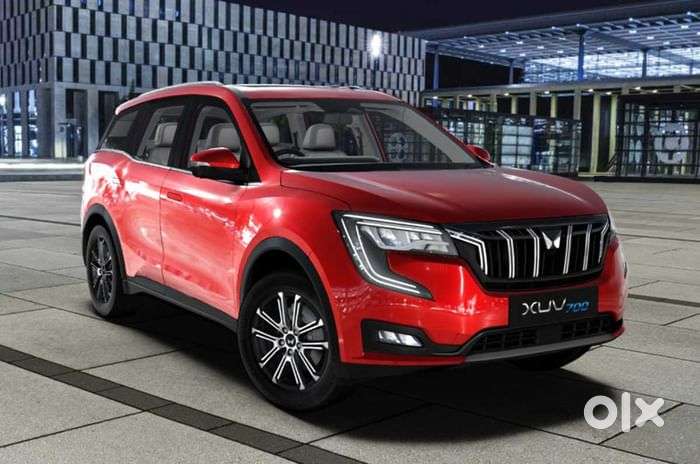 Mahindra XUV700 AX7 AWD, 2025