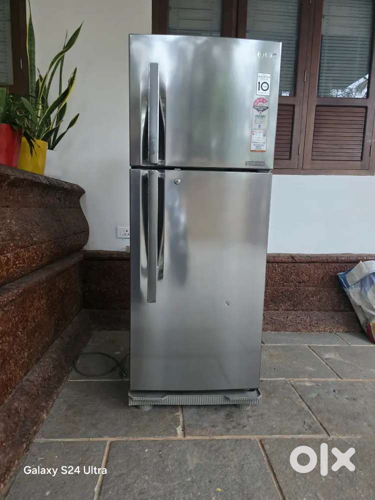 LG refrigerator