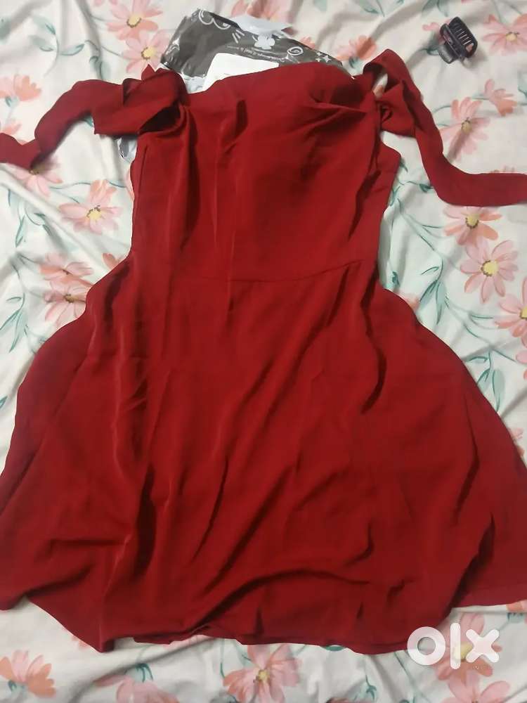 Short red dress