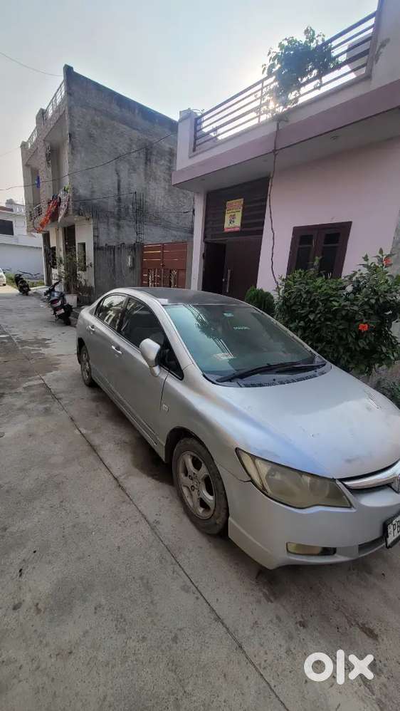 All features working, good condition cng average 18+