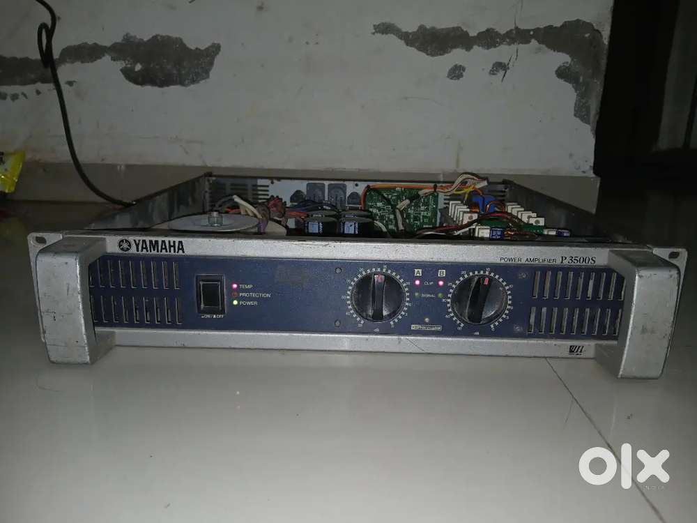 Yamaha P3500S Power Amplifier