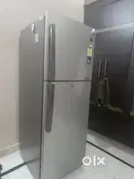 Samsung 253 litres fridge